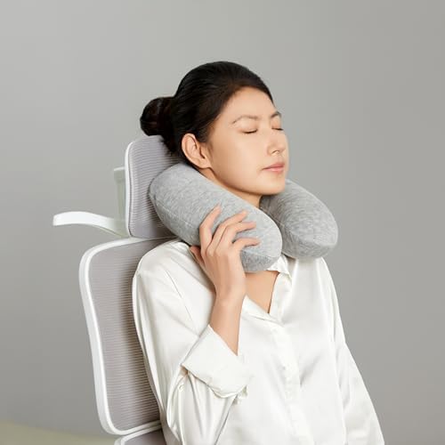 Amazon Basics Travel Pillow, Memory Foam Neck Pillow For Travel, Machine Washable Cover with Elastic Carrying Strap, 30.5 x 30.5 x 9.6 cm, Grey - Image 5