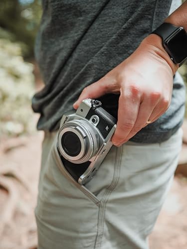 Olympus OM-D E-M10 Mark IV Micro Four Thirds System Camera Kit, 20 MP sensor, electronic viewfinder, 4K video, powerful AF, Wi-Fi, silver incl. M.Zuiko Digital ED 14‑42mm F3.5‑5.6 EZ Pancake silver - Image 7