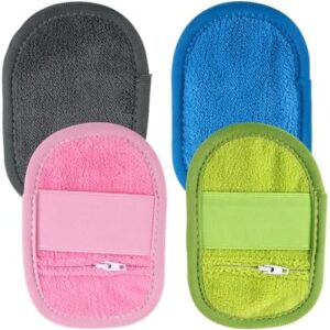 Gosknor 4pcs Sand Remover for Beach, Soft Cleaner Mitts Skin-Friendly Sand Wipe Off Remover Bag with Zipper Seaside Vacation Essentials Ideal for Beach Volleyball Sandboxes Activities