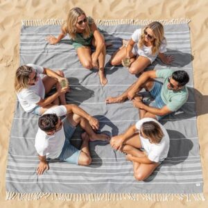 LANE LINEN Big Beach Blanket XL – Turkish Cotton Oversized Quick Dry Towel – XXL Sand Free 208x208 cm Towel for Camping, Travel, Beach, and Picnic Essentials - Smokey Black