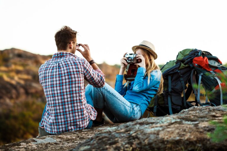 How to Travel Like a Local Instead of a Tourist