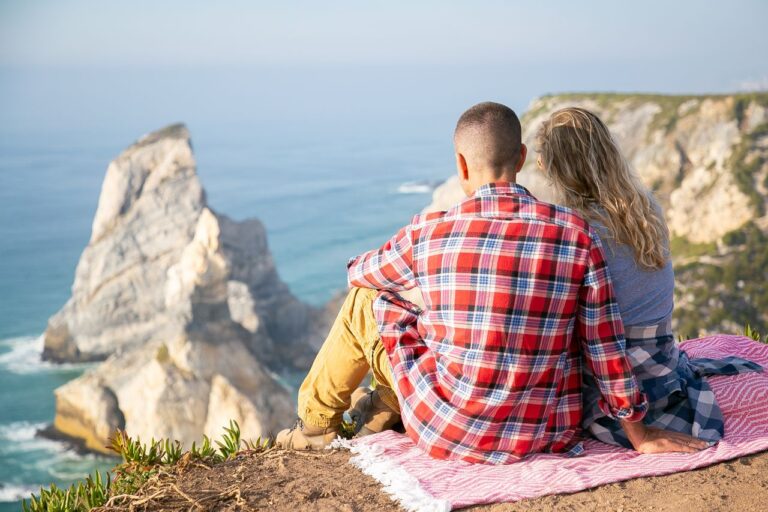Why Couples Who Travel Together Actually Stay Together Longer