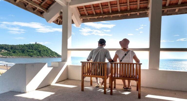 Off-Season Travel: When to Go for the Best Discounts